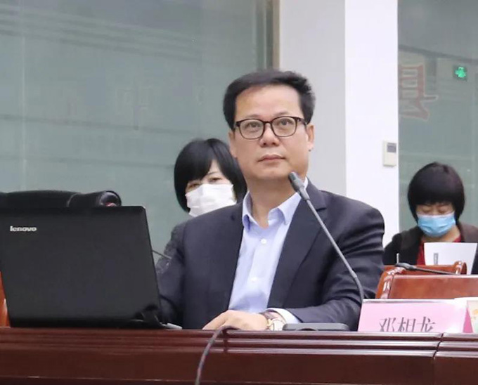 沂南縣企業(yè)大講堂開(kāi)講 ——現代企業(yè)制度學(xué)習 沂南縣企業(yè)大講堂開(kāi)講 ——現代企業(yè)制度學(xué)習